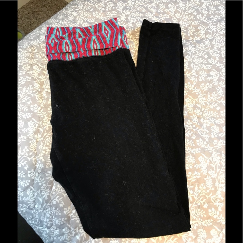 Skinny yoga pants